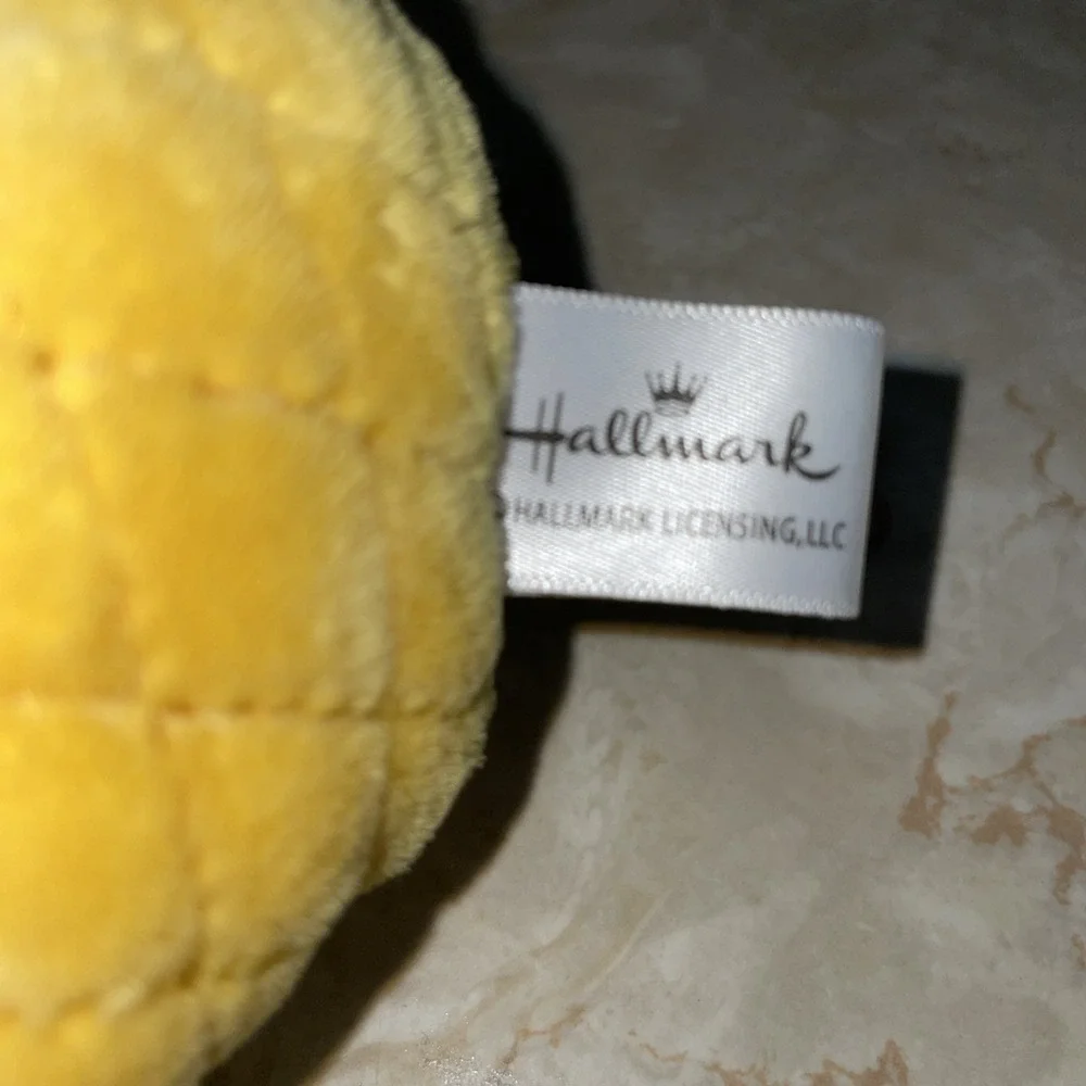 Pineapple Zipper Mouth‎ Hallmark Stuffed Plush 6